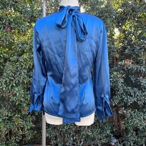 Vintage Liz Baker Satin High Neck Long Sleeve Blue Blouse 8P